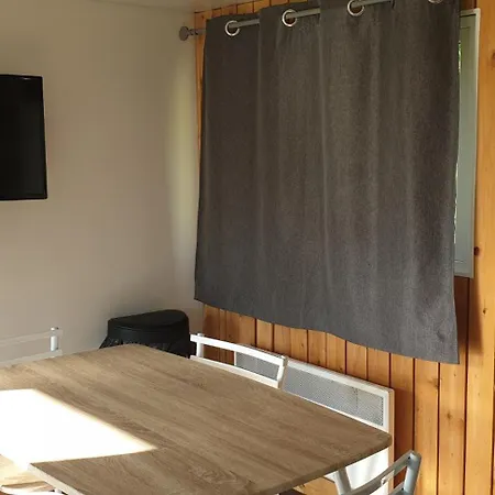 木屋 A La Campagne La Haye-Malherbe